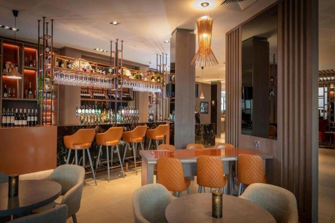 Clayton Hotel Manchester City Centre 외부 사진 The interior of the hotel